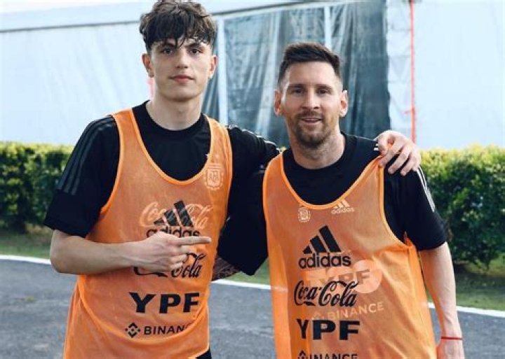 The Perfect Jawline: Behold Alejandro Garnacho's Stunning Features