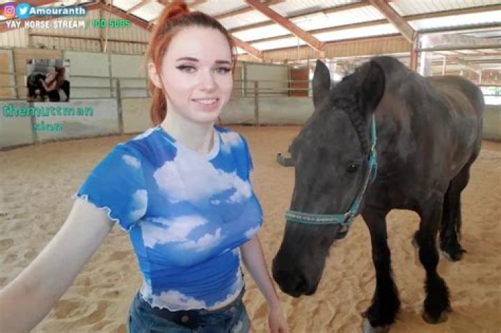 Amouranth In The Bathtub: Must-See Clips And Behind-the-Scenes