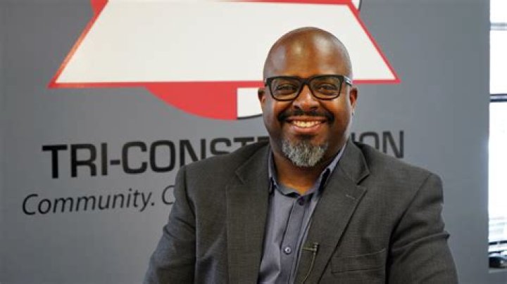 Meet The Charismatic Calvin Littlejohn: Renowned Author And Educator