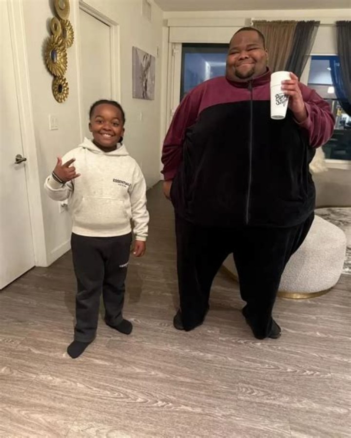 Unveiling Dave Blunt's Height And Weight: Discover The Facts