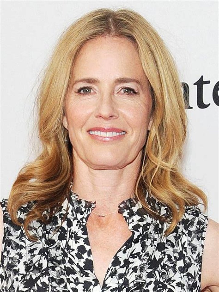 Elizabeth Shue Today: A Hollywood Icon's Journey