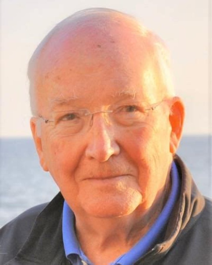 Gilbert Bowen Obituary: Remembering A Life Of Service