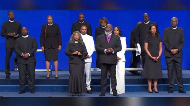 Did T.D. Jakes Resign From His Church: The Truth Revealed