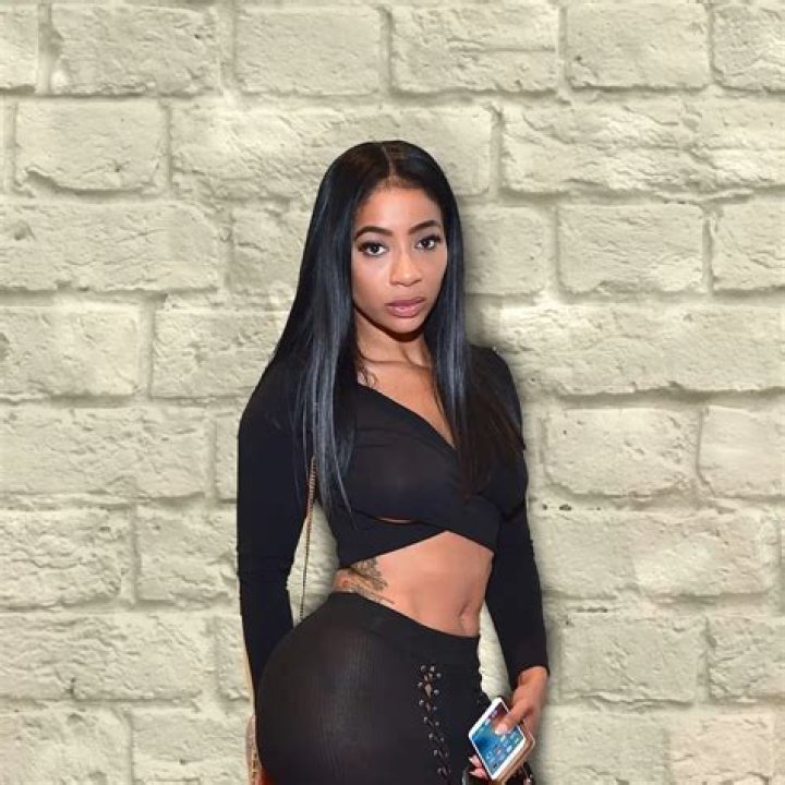 How Old Is Tommie Lee