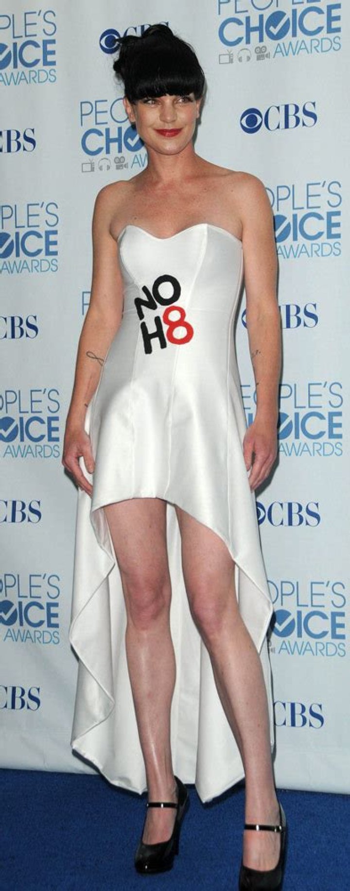 Discovering The Height Of Pauley Perrette: How Tall Is She?