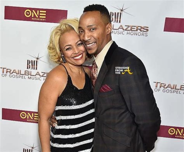 Unveiling Kim Fields' Marital Status: Is She Still Married?