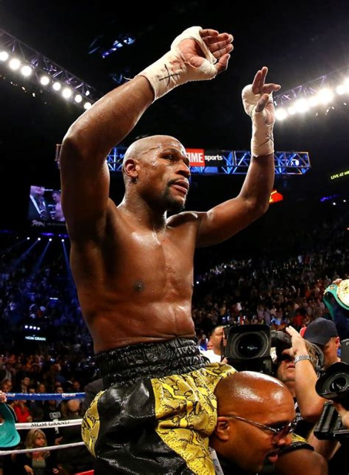 Is Mayweather Dead Or Alive? The Rumors And Facts
