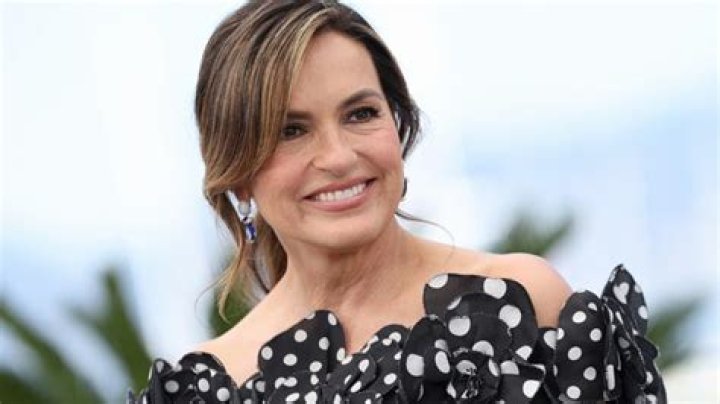 Mariska Hargitay Measurments