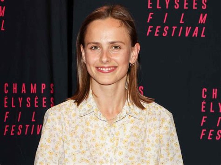 Pauline Chalamet: A Rising Star In Hollywood