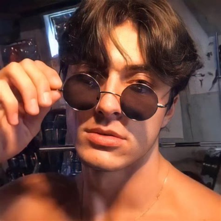 Unveiling The Intriguing World Of Rome Flynn's Relationships