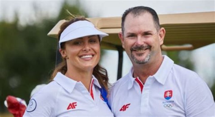 Uncover The Inspiring Life And Impact Of Rory Sabbatini's Wife