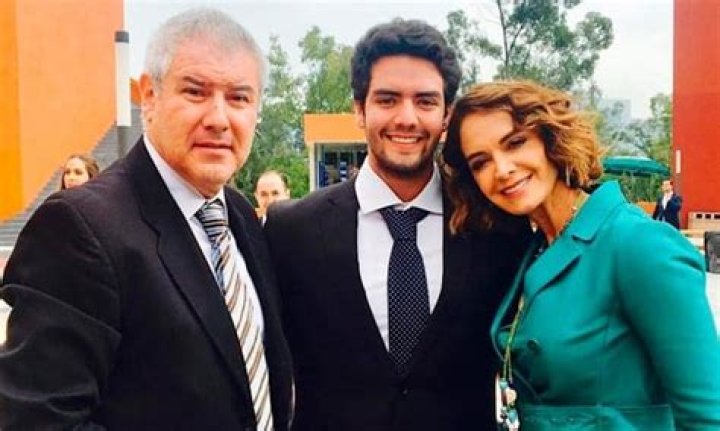 Unveiling The Life And Legacy Of Simon Charaf Jones