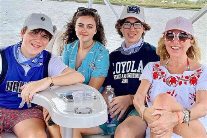 Sutton Stracke Kids Ages