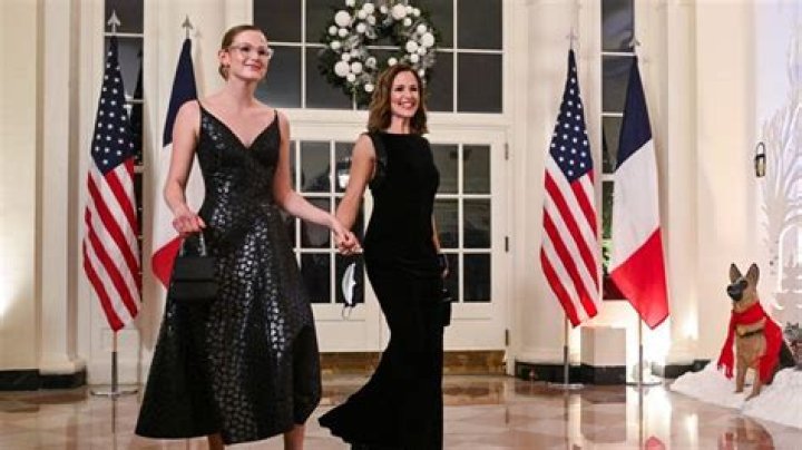 What You Need To Know About Violet Affleck's Mask