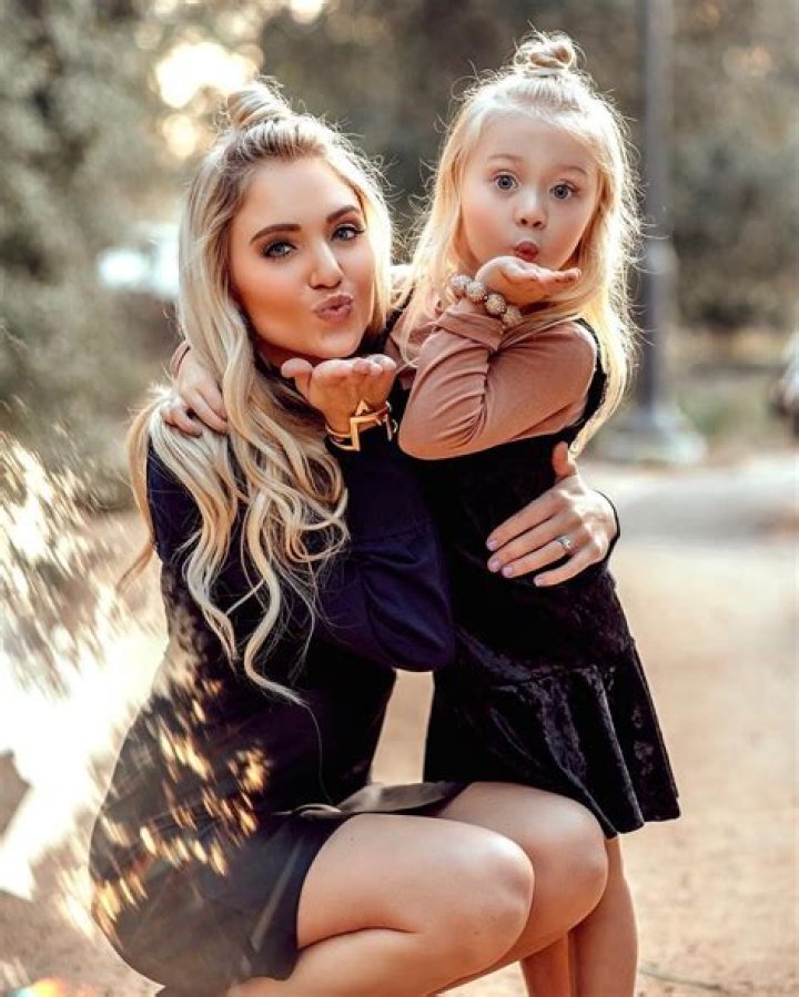 Who Mothered Cole Sturgis' Daughters?