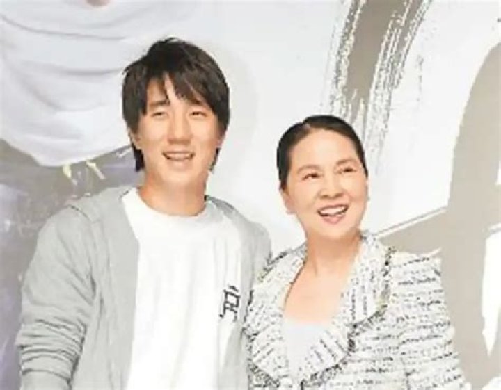 Jackie Chan's Beloved Wife: A Behind-the-Scenes Look
