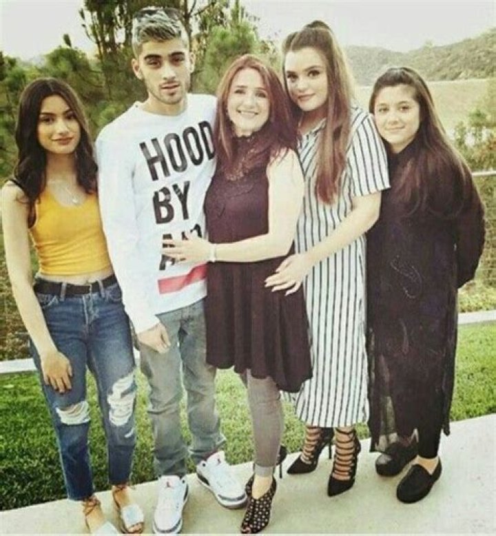 Zayn Malik: A Glimpse Into His Family Life